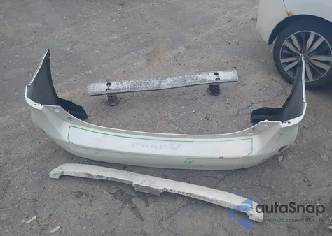 2014 Toyota Prius V Three из США, поврежденный, VIN JTDZN3EU6EJ010412